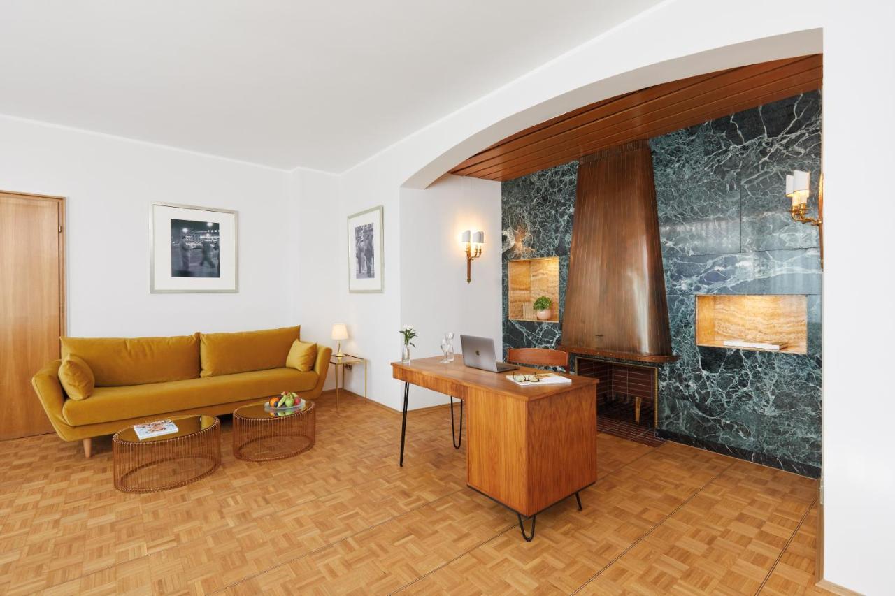 Excelsior By Geisel Hotel